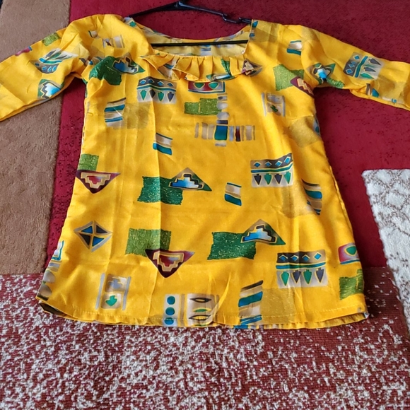 Top - Picture 1 of 1